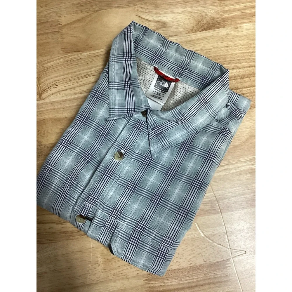 Men's‎ The North Face Short Sleeved Performance Plaid Button Up Gray/black Large